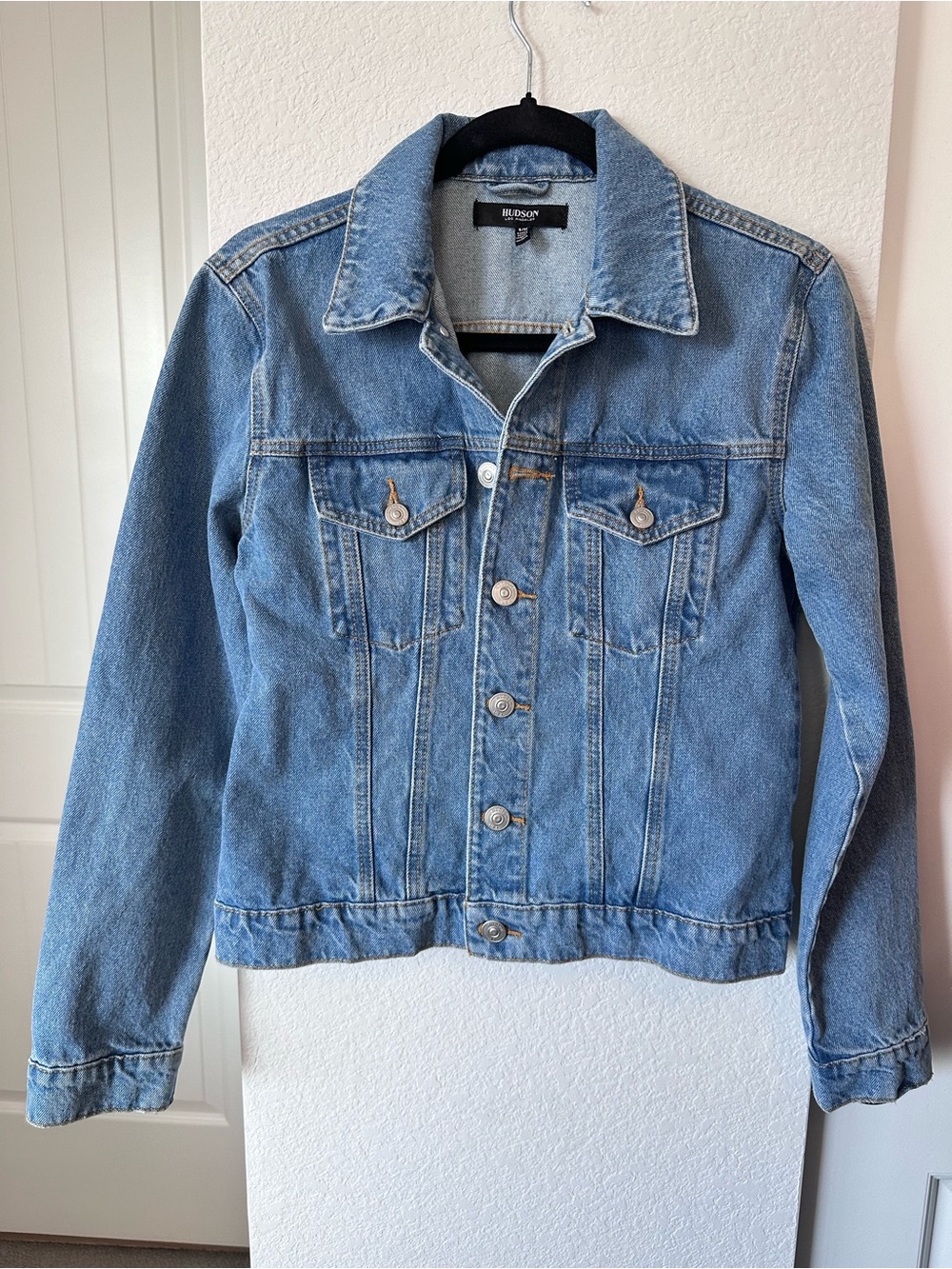 Hudson Los Angeles Classic Denim Trucker Jacket S/M Light Wash
